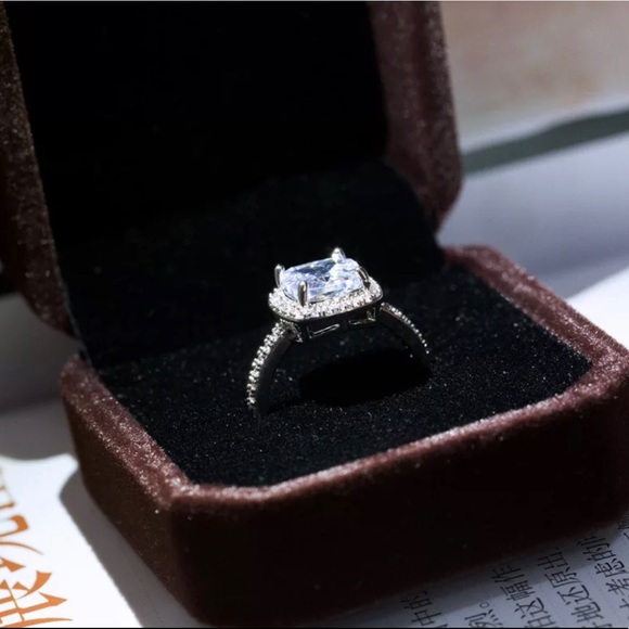 ✨Sparkling Square Halo✨ - Picture 4 of 6